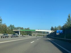 FCSG Graffitis entlang der Autobahn